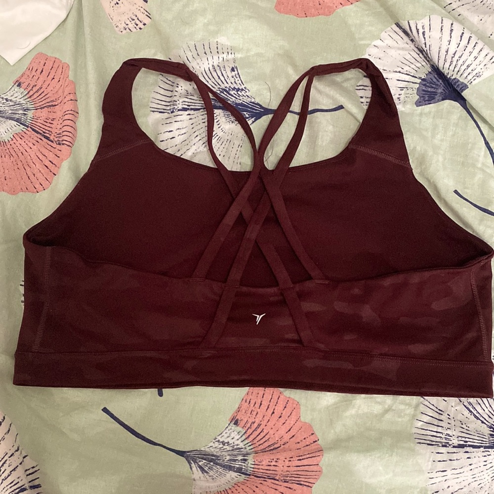Old navy sports bra size 2 XL